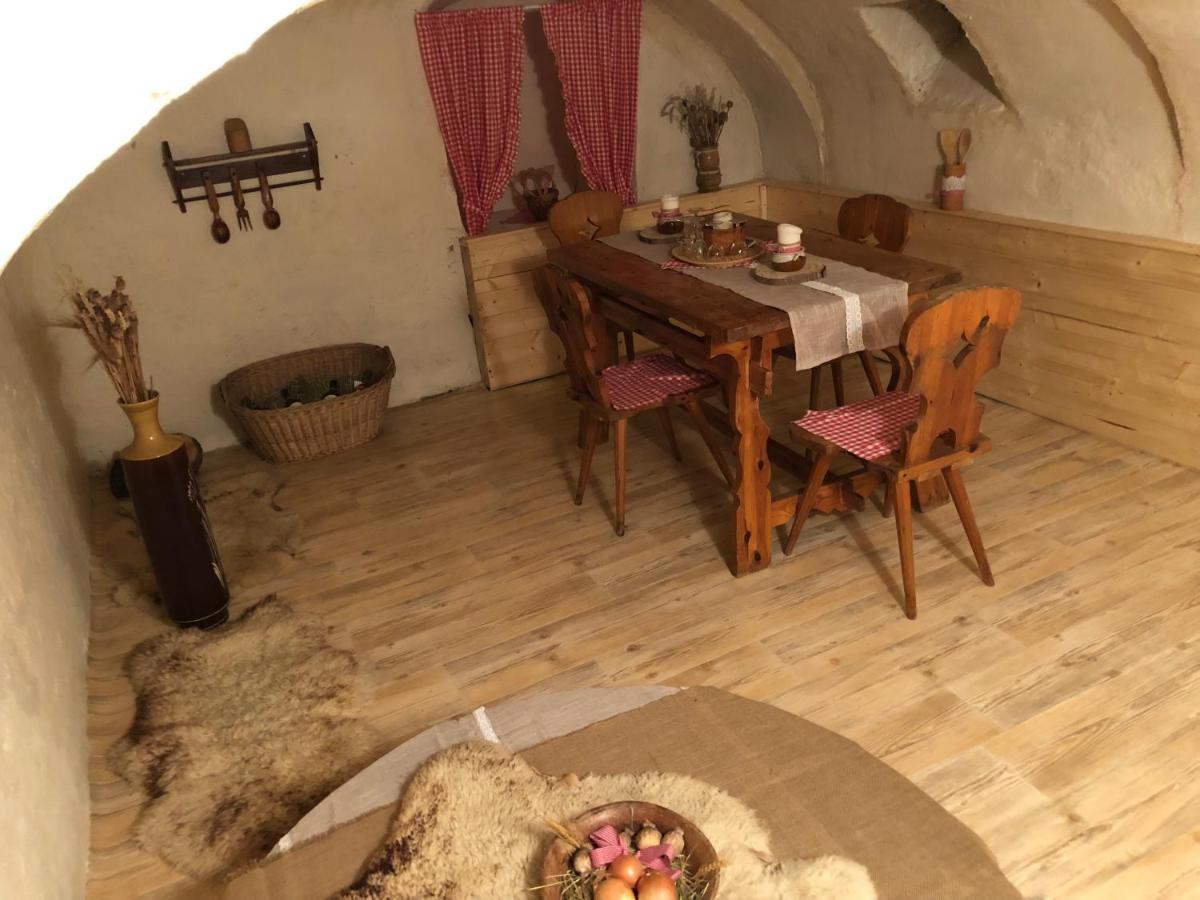Mija Apartman S Vinnym Sklipkem, Zahradou A Grilem Kájov 外观 照片