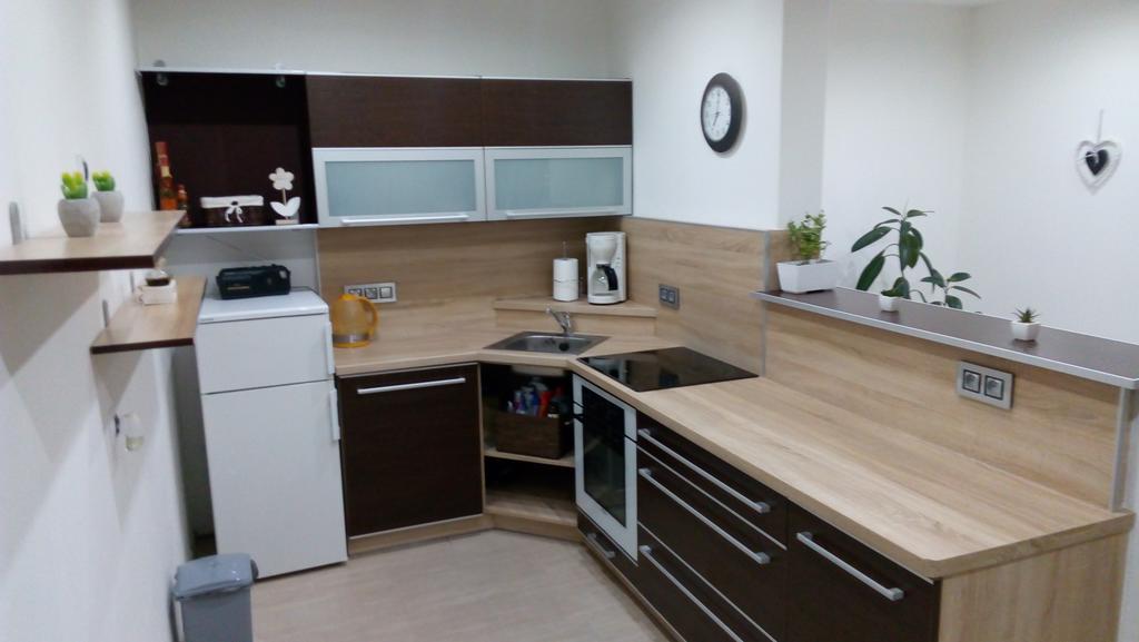 Mija Apartman S Vinnym Sklipkem, Zahradou A Grilem Kájov 外观 照片