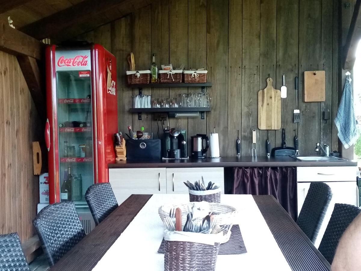 Mija Apartman S Vinnym Sklipkem, Zahradou A Grilem Kájov 外观 照片